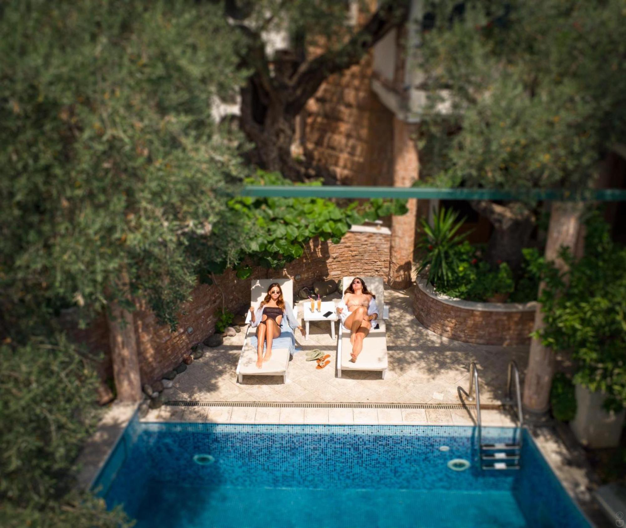 Apartments And Rooms Levantin Inn Sveti Stefan Exterior photo